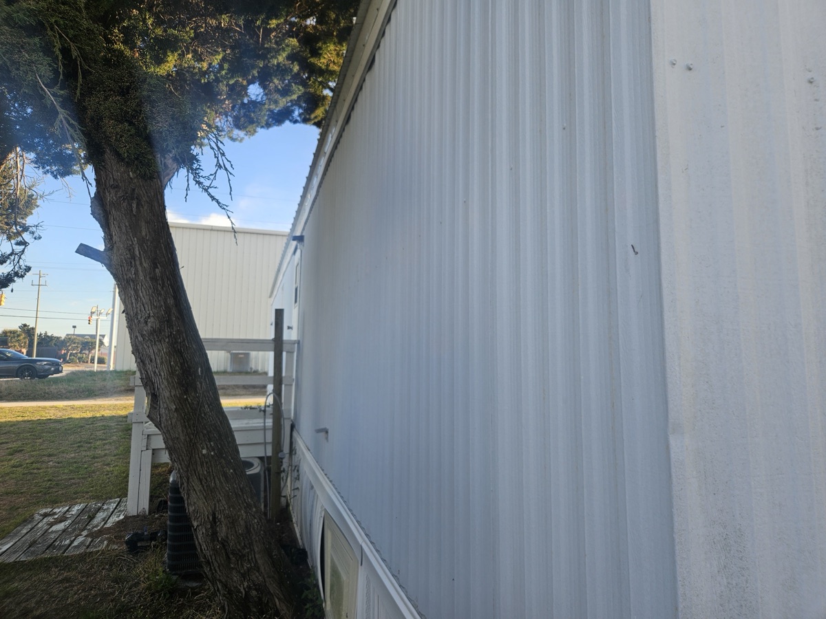 Mobile home removal in Atlantic Beach, North Carolina